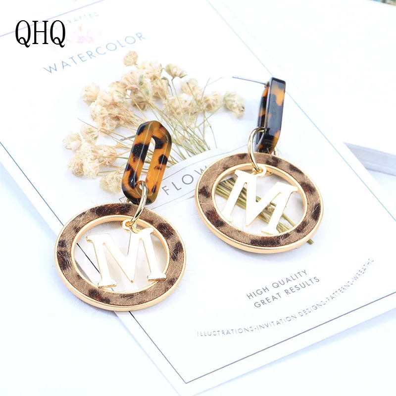Серьги QHQ корейские красивые леопардовые серьги с буквами m длинные модные