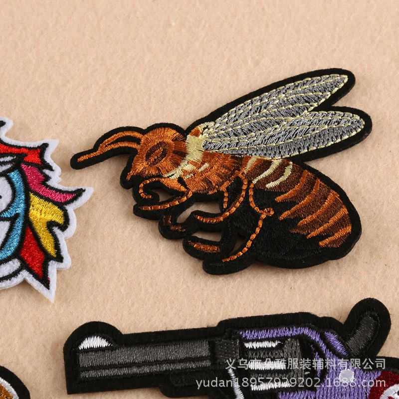 1 шт. вышитый Змеиный Единорог глаз животное Сделай Сам аппликация патч значок