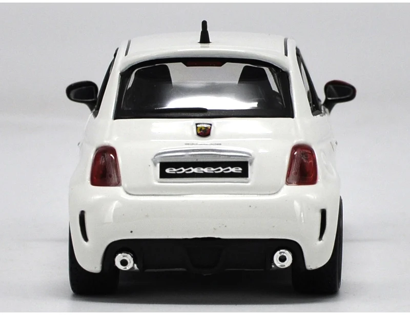 Оригинальная фабричная 1:24 FIAT 500 ABARTH 500 игрушечная машинка из сплава, игрушки для детей, литая модель автомобиля, подарок на день рождения