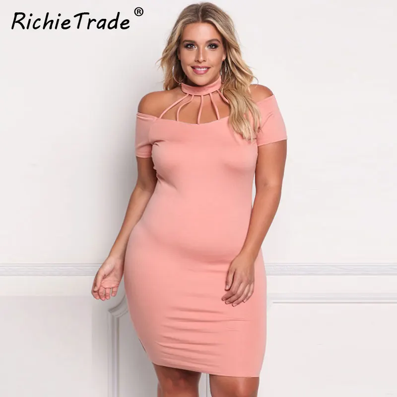 Женское платье с коротким рукавом RICHIETRADE розовое круглым вырезом Летнее