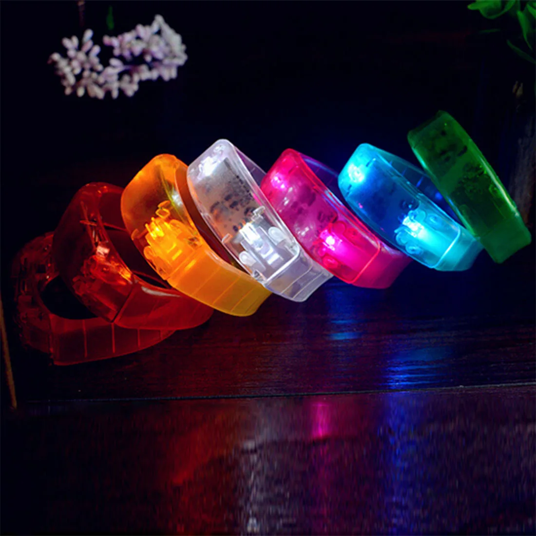 

Silicone Sound Controlled LED Light Bracelet Activated Glow Flashing Bangle Wristband Party Gift Wedding Night Event Festival