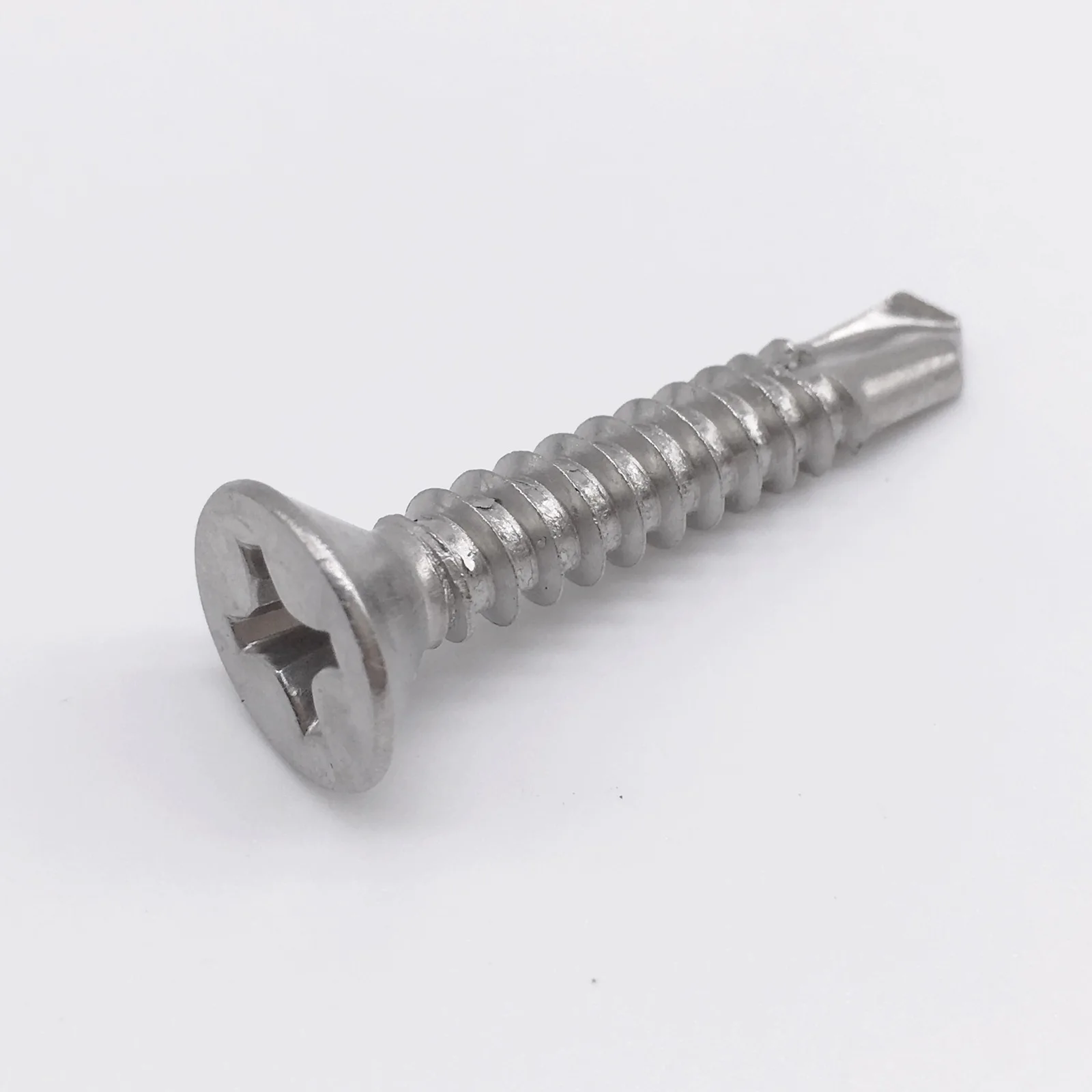 

Wkooa M5.5 Tapping Screw Self Drilling Sheet Metal Screws Undercut Flat Head Phillips Drive Stainless Steel 410