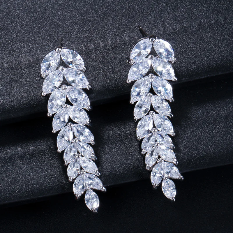 Женские вечерние нные серьги подвески с фианитом цвета белого золота|dangling earrings for