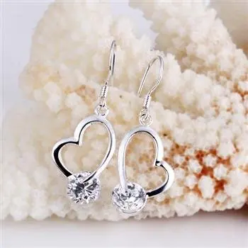 Free Shipping 925 Sterling Silver Earrings Crooked heart earrings wholesale jewelry E102 | Украшения и аксессуары