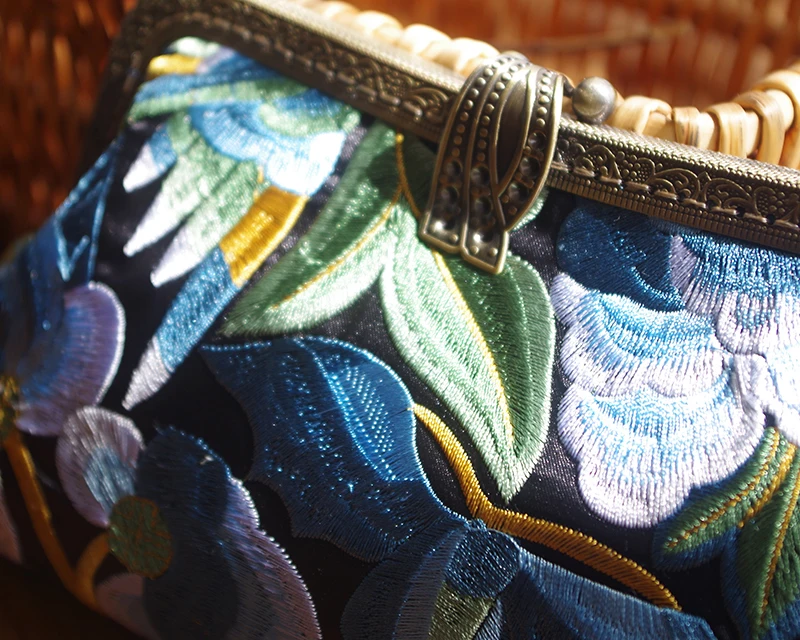 Вечерний вышитый клатч с маленькой застежкой мини-кошелек цветочной вышивкой