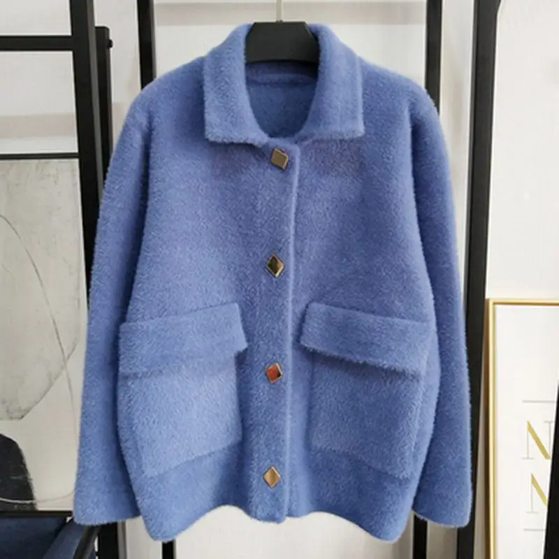 Женский трикотажный кардиган короткий жакет из искусственной норки на пуговицах