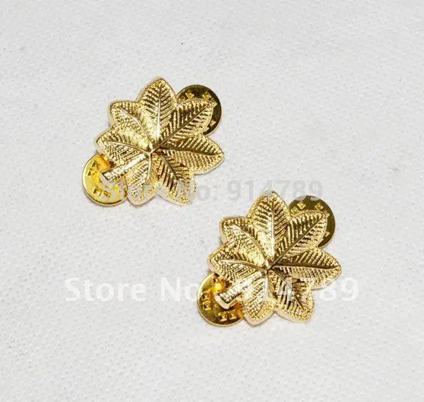 

A PAIR OF WW2 US ARMY MAJOR EPAULETTE DEVICE PIN BADGE INSIGNIA-31945