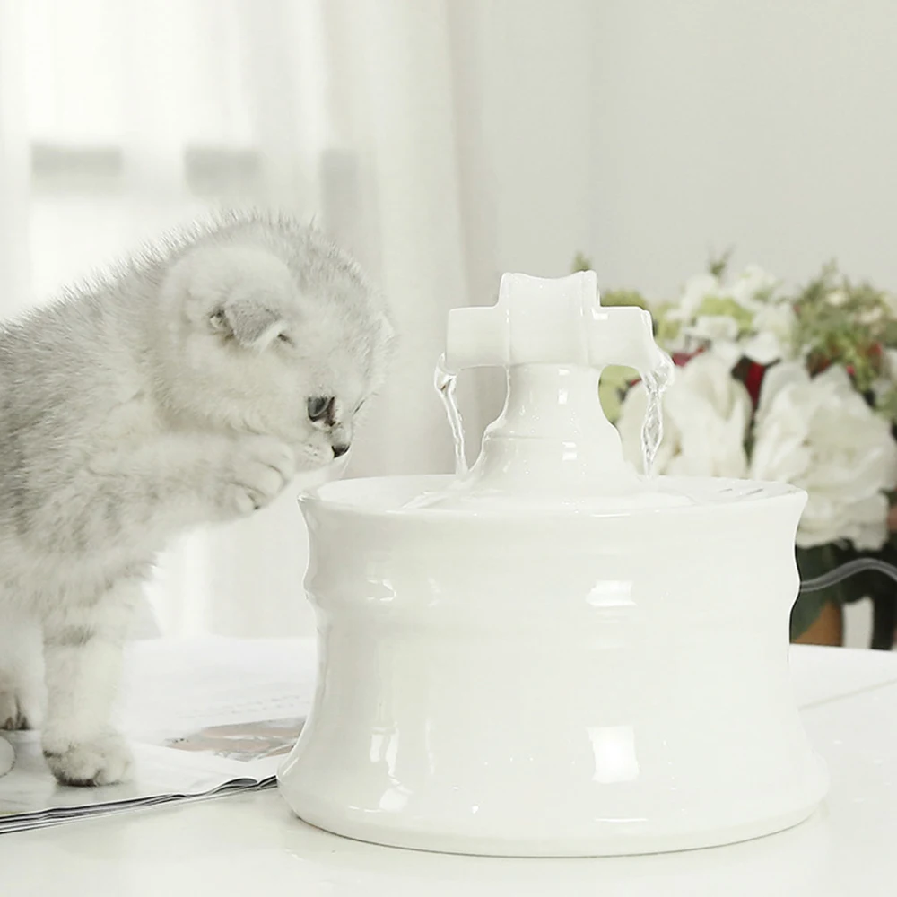 1.6L Automatic Dog Cat Pet Drinking Feeder Bowl Fountain Dispenser USB 18*18 cm Pet Water Fountain