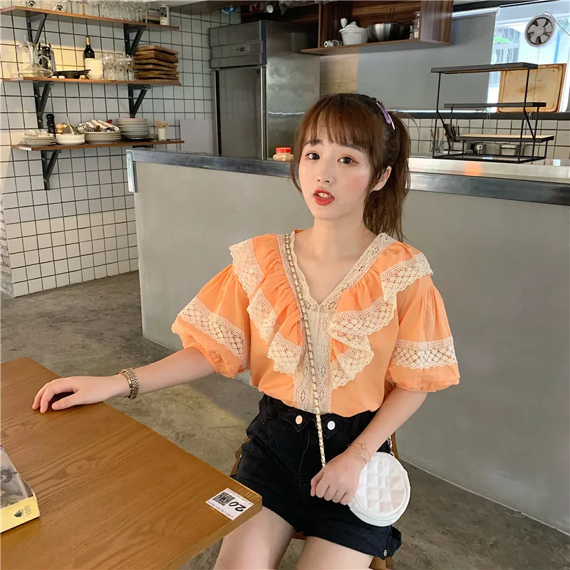 RUGOD New Arrival Women Stiching Shirt V-neck Half Lantern Sleeves Loose Lace Ruffles Blouse Sweet Temperament Mujer Blusa