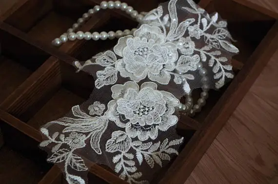 

20pcs3D ivory sequined lace applique, cord lace applique, bridal lace applique, CGDZ041H