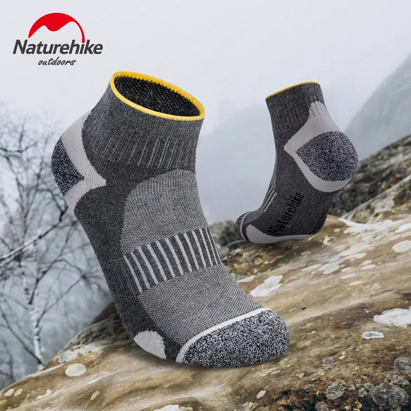 Спортивные носки Naturehike для бега дышащие мужчин и женщин эластичные спорта на