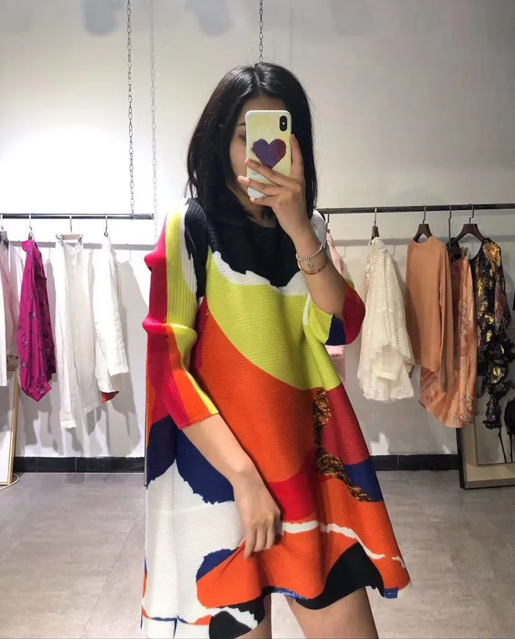 Changpleat Весна Новые принтованные женские футболки топы Miyak плиссированные Модные свободные женские футболки большого размера с круглым вырезом T9