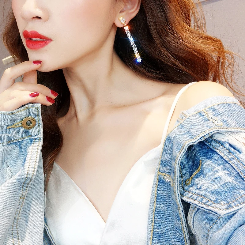 

DREJEW Luxury Silver Black Long Tassel Zircon Statement Earrings Korean Drop Earrings for Women Fashion Christmas Jewelry HE059