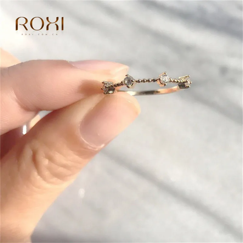 Женское кольцо браслет тонкое на палец из розового золота с прозрачным