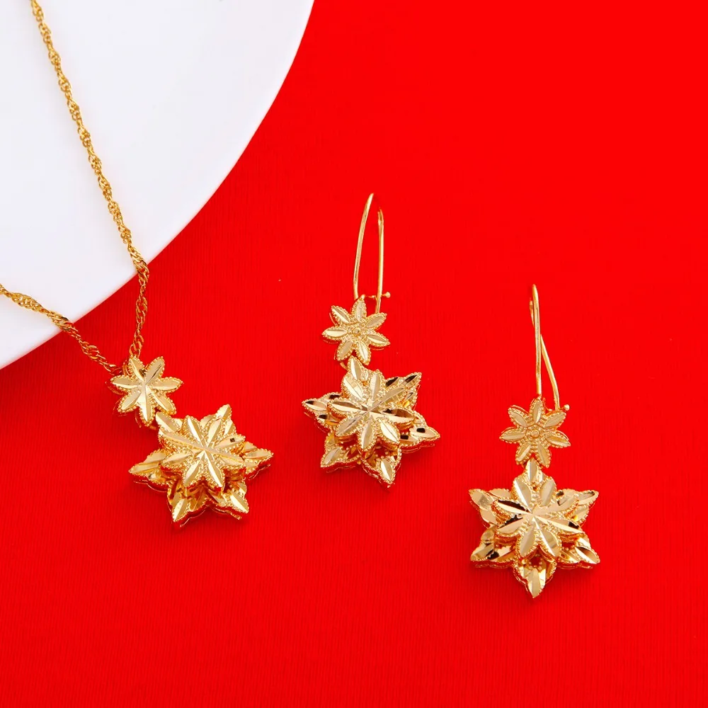 Комплект женских ювелирных изделий из серег и подвески золотого цвета|women wedding