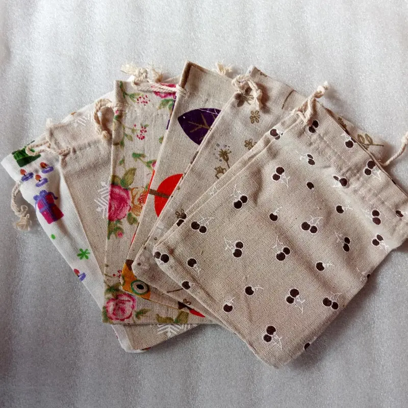 

Многоцветный винтажный мешок 13*18 см с мультяшным принтом, 10 шт.