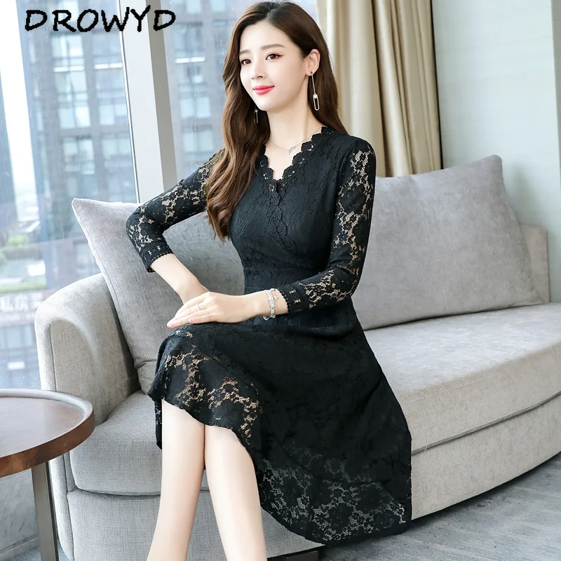 Летние женские туфли на шнурках черные с v-образным вырезом и длинным рукавом