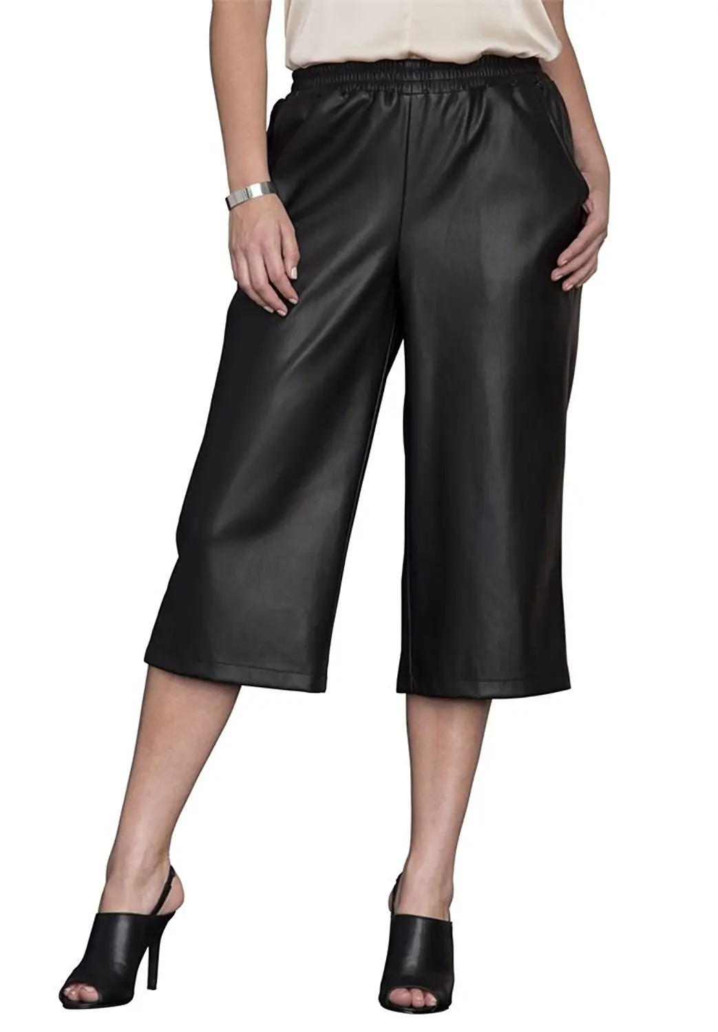Женские брюки-кюлоты из искусственной кожи на осень и зиму с эластичным поясом