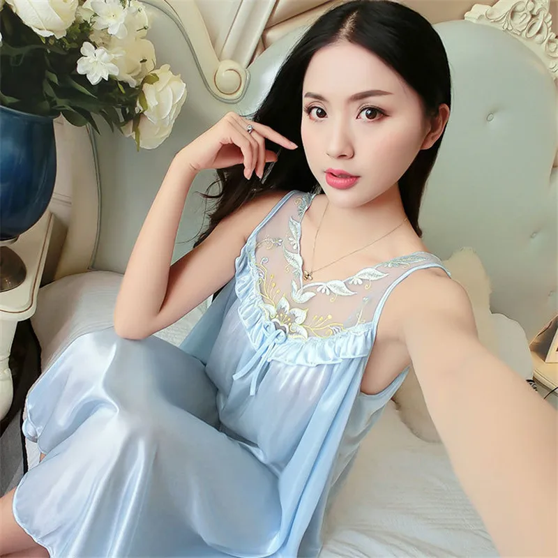 Женская шелковая ночная рубашка летняя кружевная сексуальная большого размера