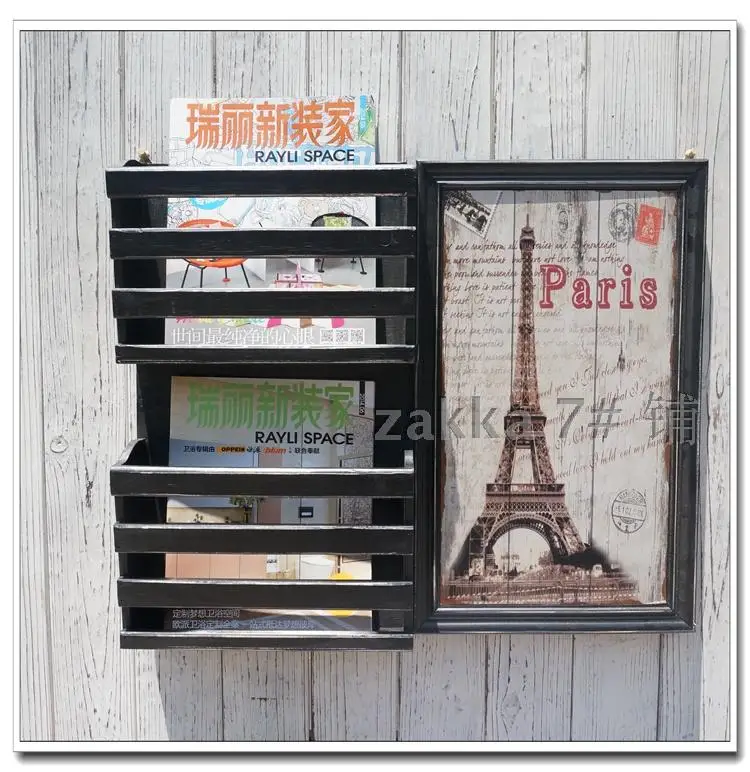 Стена для хранения в западном стиле старой нежелательной ретро кафе стены