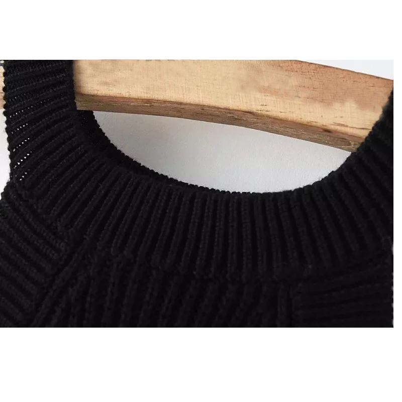 Женский топ на бретельках белый или черный с узором кроше летний сексуальный