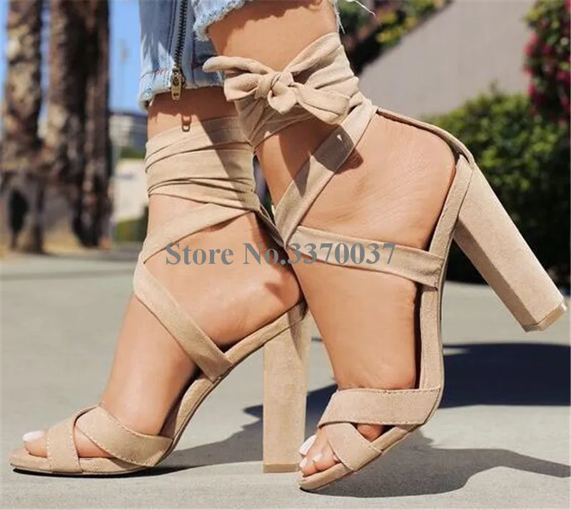 Женские замшевые босоножки на толстом каблуке с открытым носком|Боссоножки и