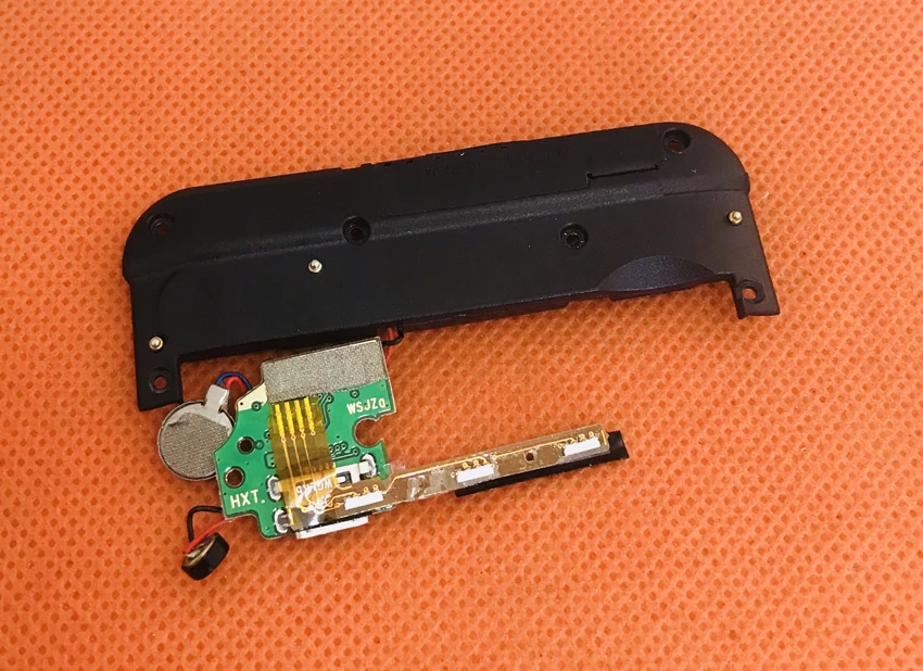 

Used Original USB Plug Charge Board+Loud speaker For Homtom HT37 Pro MTK6737 Quad Core 5.0" HD Free Shipping