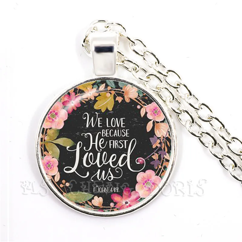 Ожерелье со стеклянным куполом в виде Библии мы любим потому что он сначала