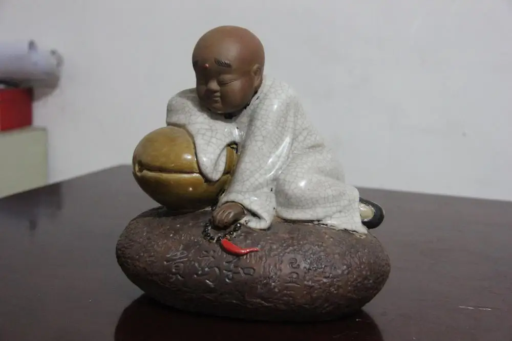 China pottery porcelain Muyu pillow to sleep Buddhist Little monk Buddha Statue | Дом и сад
