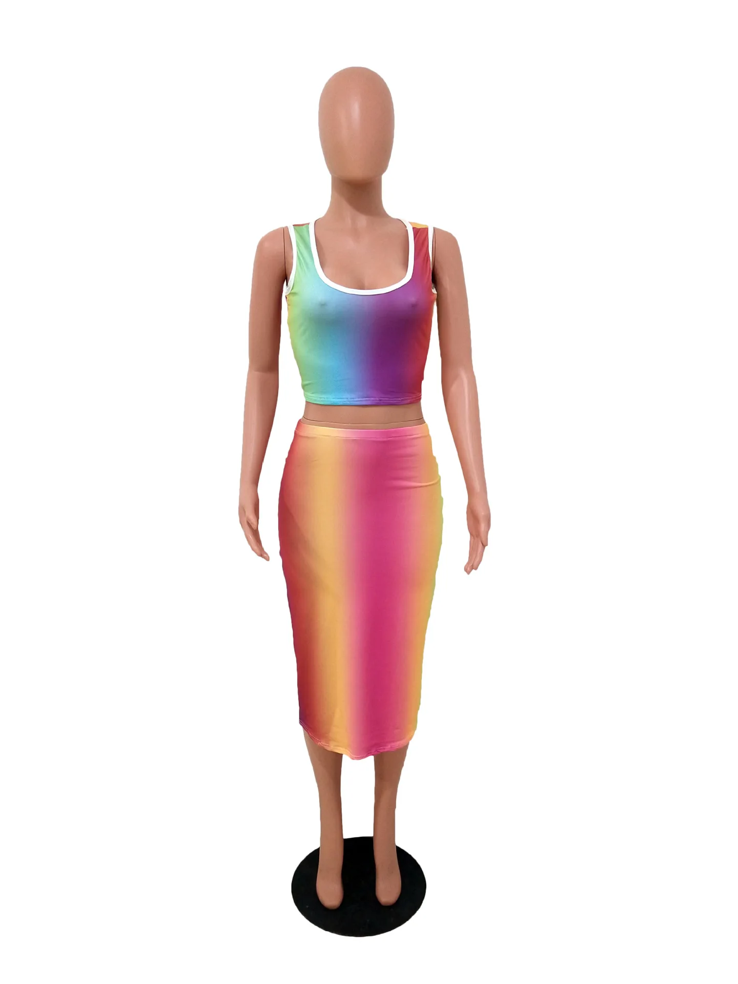 Комплект с эластичной резинкой на талии: укороченный топ и юбка для женщин без