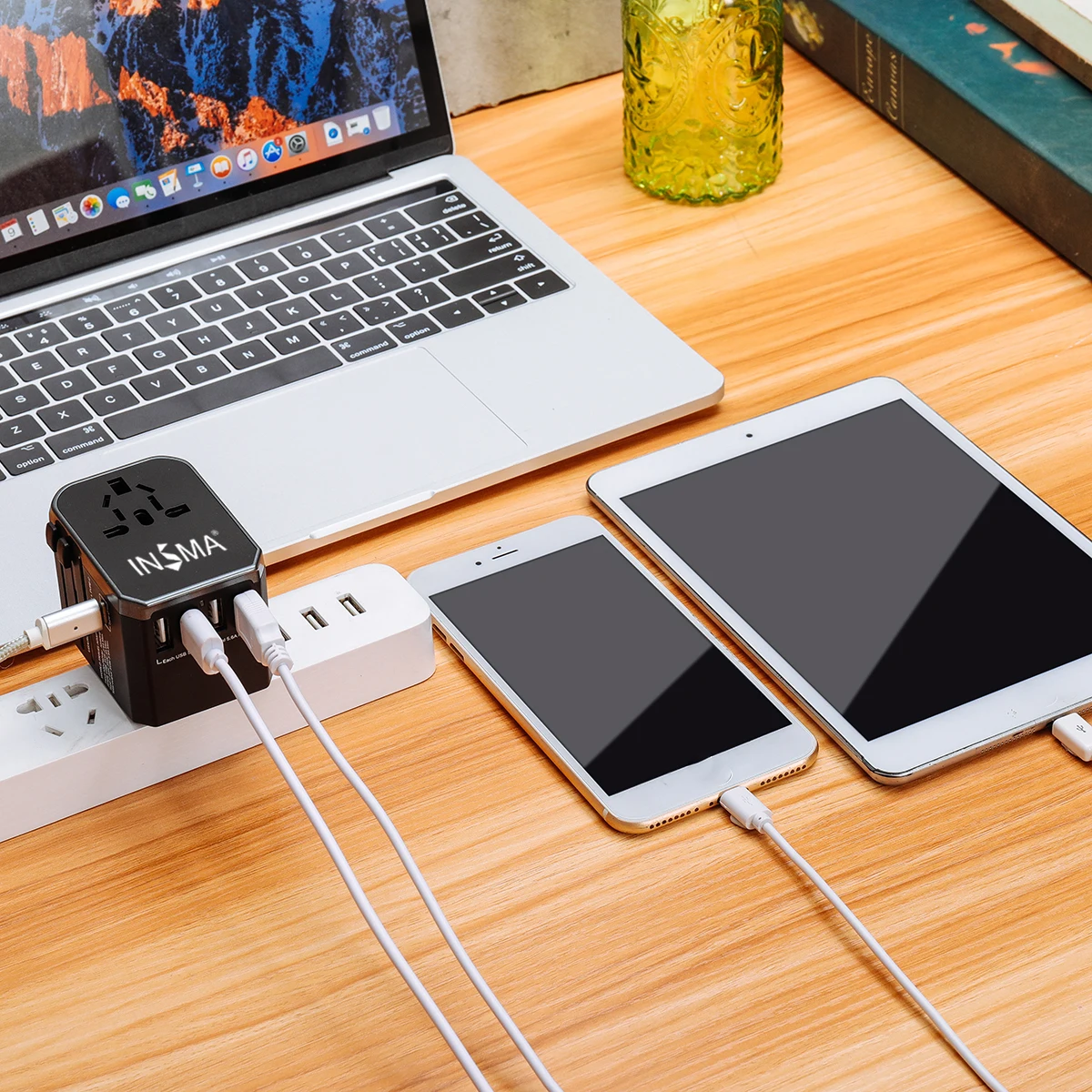 Всемирно известный адаптер для путешествий электрические вилки розетки 4 USB порта 2.4A Быстрая зарядка+ тип-c универсальное сетевое зарядное устройство для ЕС/Великобритании/США/Австралии