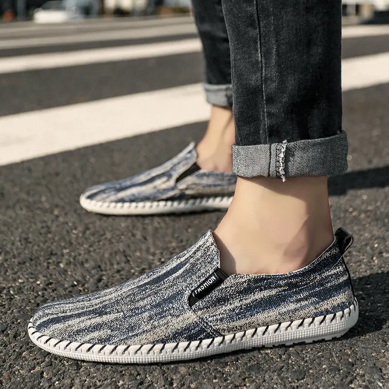 

AKZ Spring Summer loafers Men's casual shoes Canvas shoes for men Denim soft Comfortable Breathable Walking Shoes Male Shoes