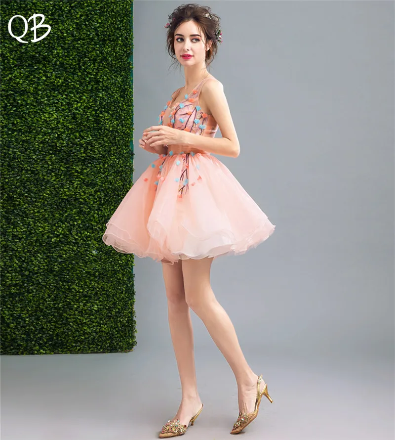 Бальное платье с v-образным вырезом тюль цветочной аппликацией короткие