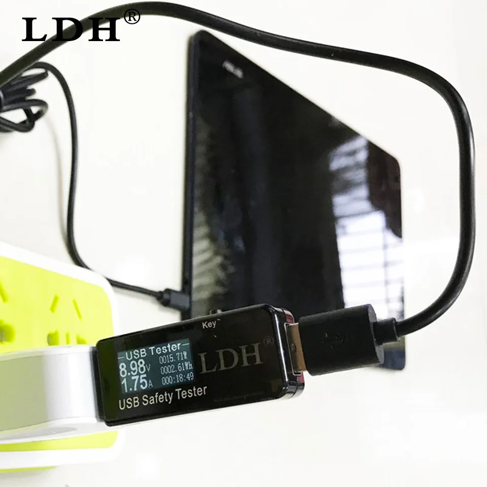 3 V 30 Цифровой диспплей USB тестер ток Напряжение Зарядное устройство Ёмкость