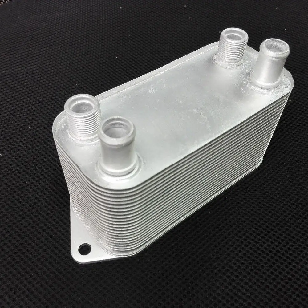 

Engine Oil Cooler For 02-05 Land Rover Preelander UBC000070