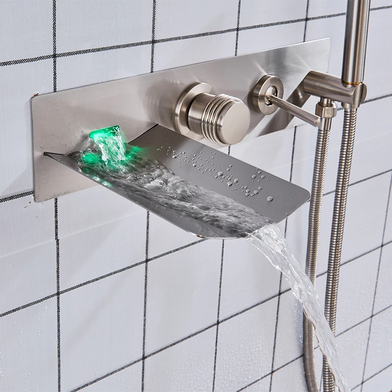 Ванная комната настенный латунный Матовый никель LED Водопад ванна Наполнитель