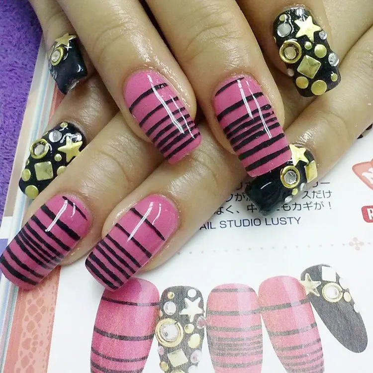 Набор для украшения ногтей золотого и серебряного цвета различные конструкции