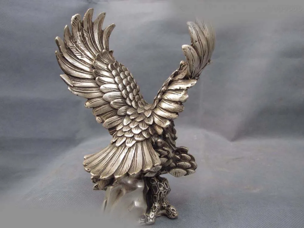 Chinese Folk Refined White Copper Silver Fengshui Beast Raptor Fly Eagle Statue SD 506 | Дом и сад