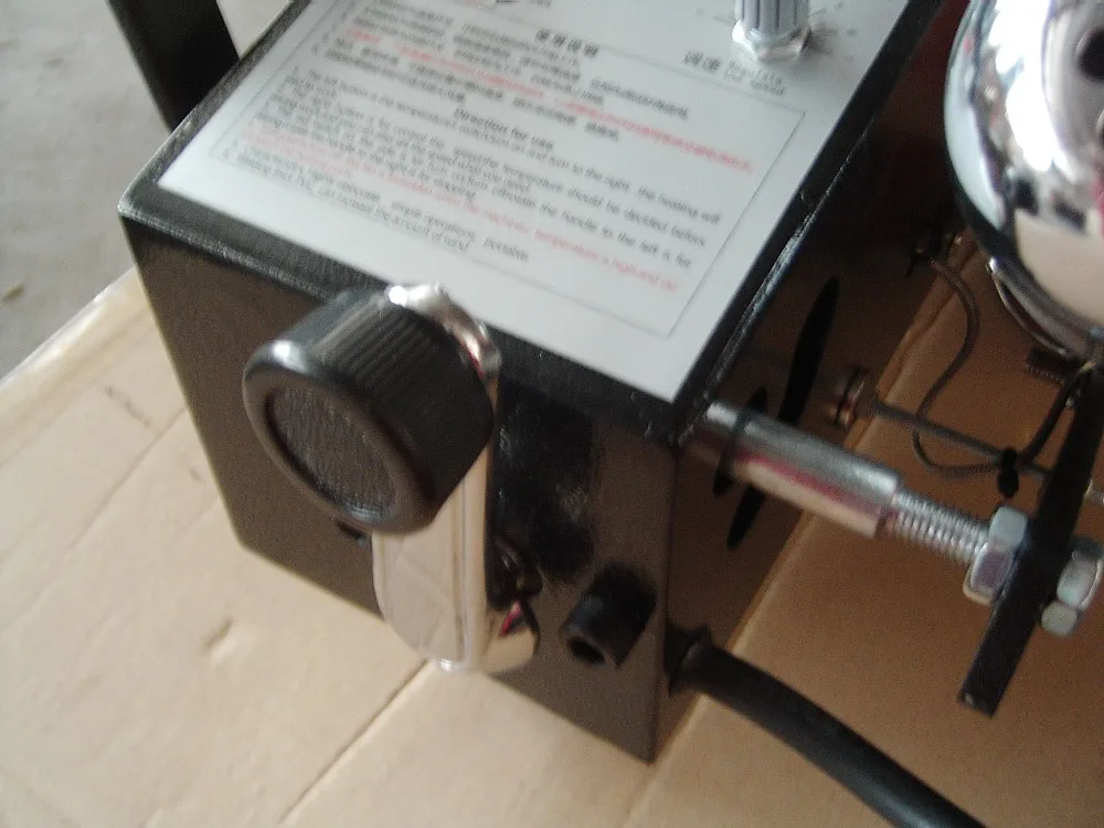 Хороший сварочный аппарат горячего воздуха для баннеров ярких цветов!