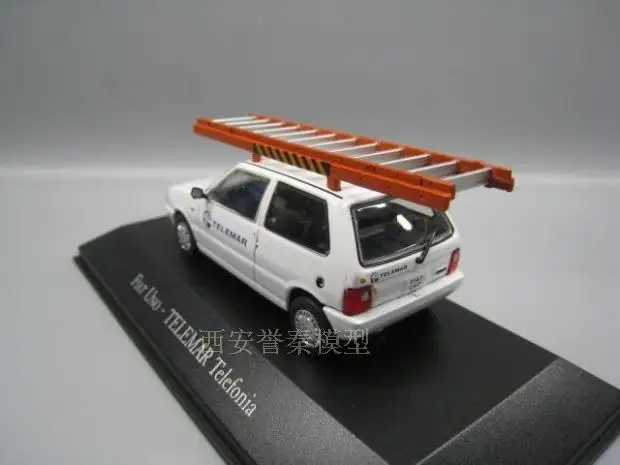 I XO 1:43 fiat uno telemar telefonia сплав модель автомобиля литье под давлением металлические игрушки подарок на день рождения для мальчика