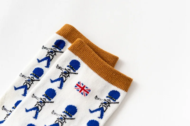 Женские Носки Huf, рисунок с героями мультфильмов, дышащие милые носки в британском стиле, подарки, носочки, женские повседневные носки, Хлопковая женская одежда