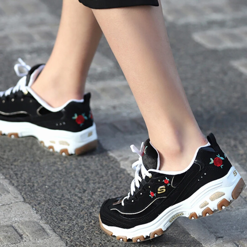 Женские кроссовки для бега Skechers удобные дышащие повседневные на толстой подошве