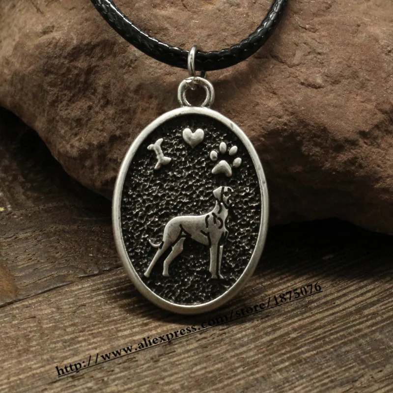 1 шт. Бесплатная доставка Ручной симпатичные собаки подвеска Монопородная