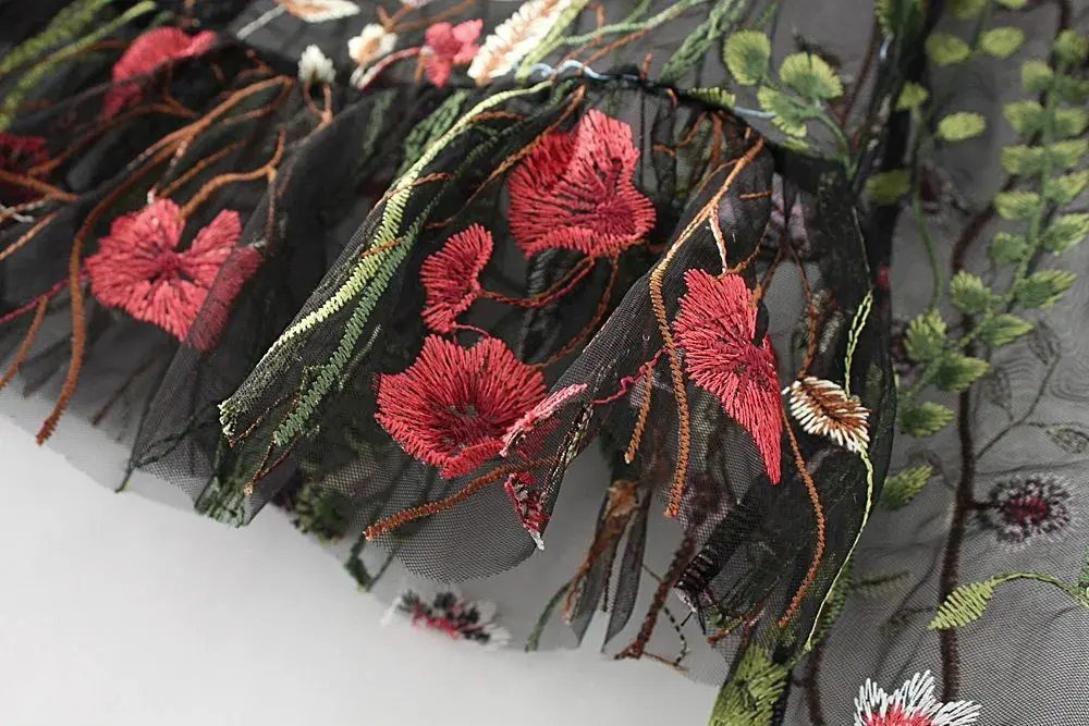 2017 Женская мода vestidos Тяжелая вышивка сетки сексуальные прозрачные блузки Леди О