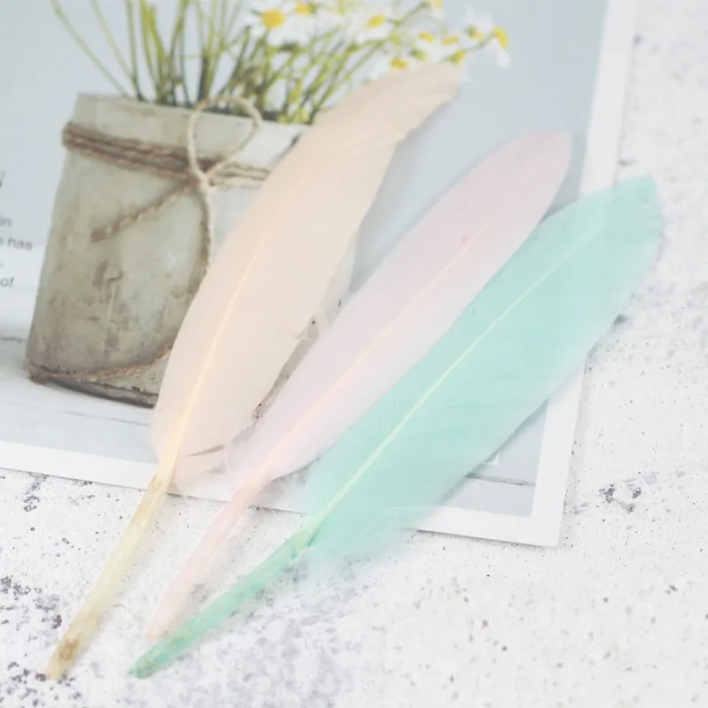 

100pcs Fashion Dyeing feather candy color pendant Earrings Drop charm Ear Studs tag Jewelry handmade DIY material