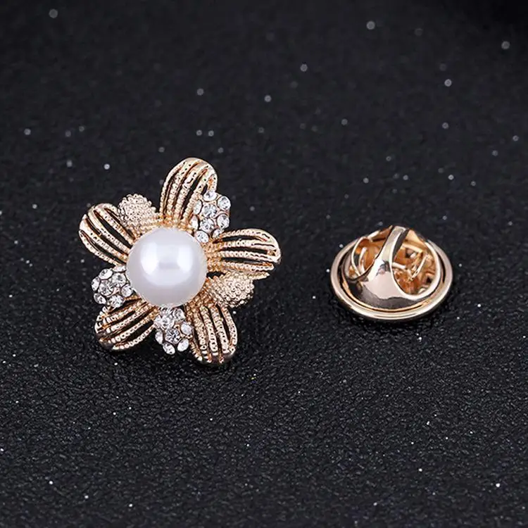New Style Bijouterie Rhinestones Inlaid Flower Shaped Brooch Collar Pin For Dress Decoration | Украшения и аксессуары