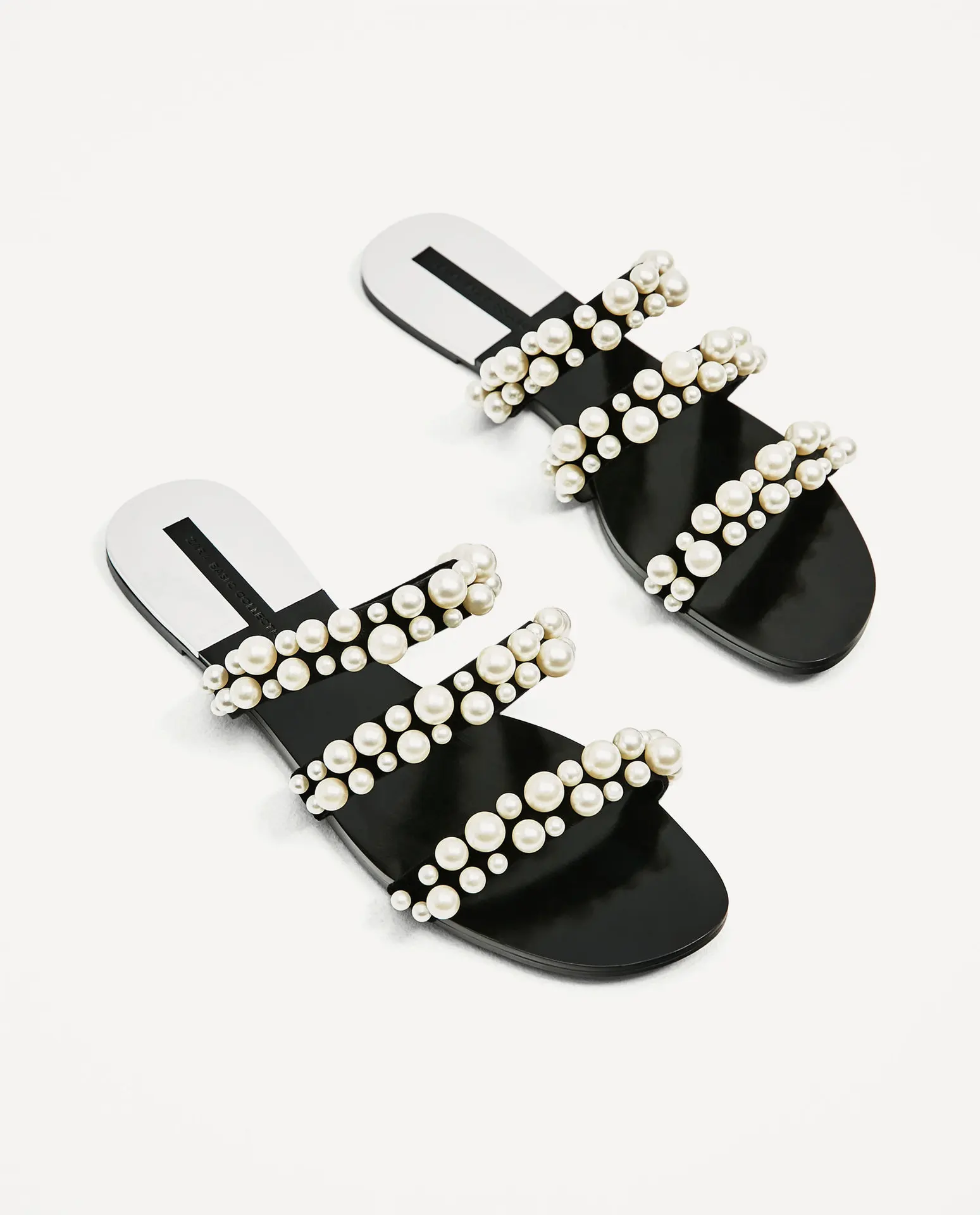 Женская обувь сандалии пляжные тапочки на плоской подошве с металлическими