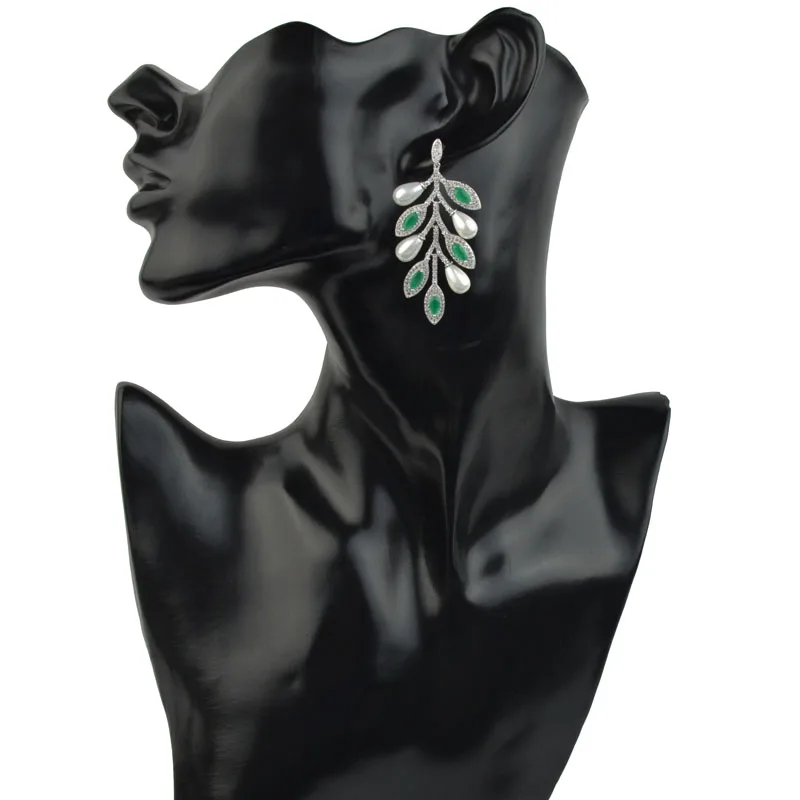 Роскошные серьги с белым камнем из циркония в новом дизайне для женщин