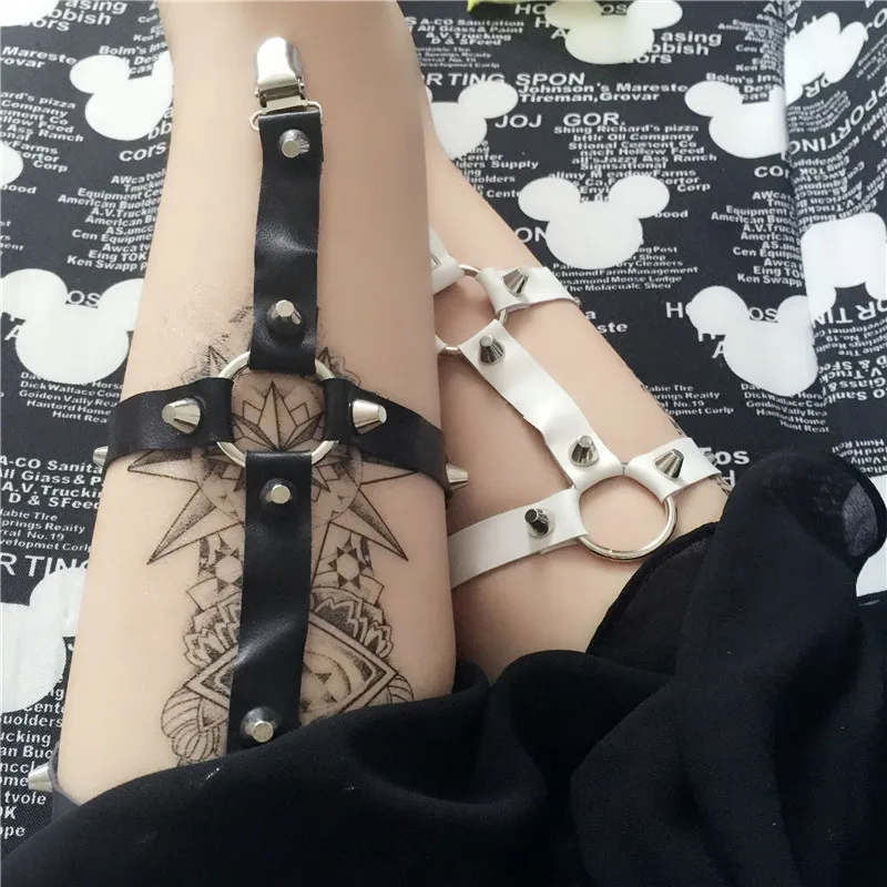 

2015 Fashion Harajuku Rivets Punk Garter Belt For Girl Gifts