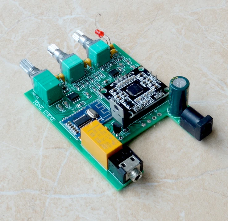 

Assembeld DP4 2.0 digital power amplifier board 15W*2 Bluetooth 4.2 (WL-4)